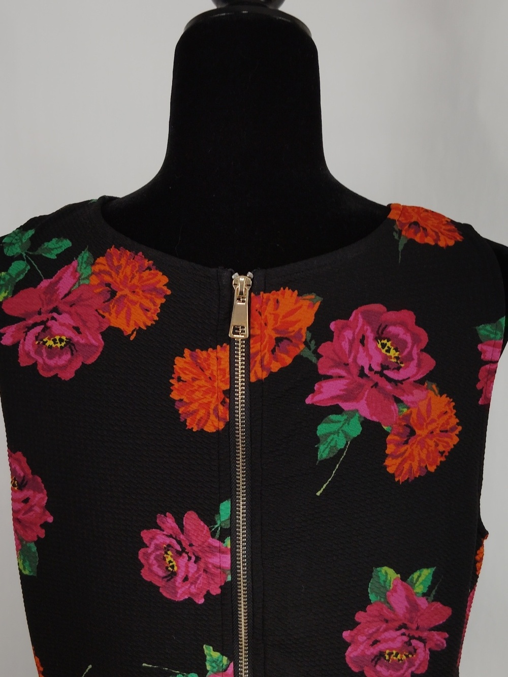 Torrid Ponte Floral Hi-lo Peplum Top - Picture 8 of 9